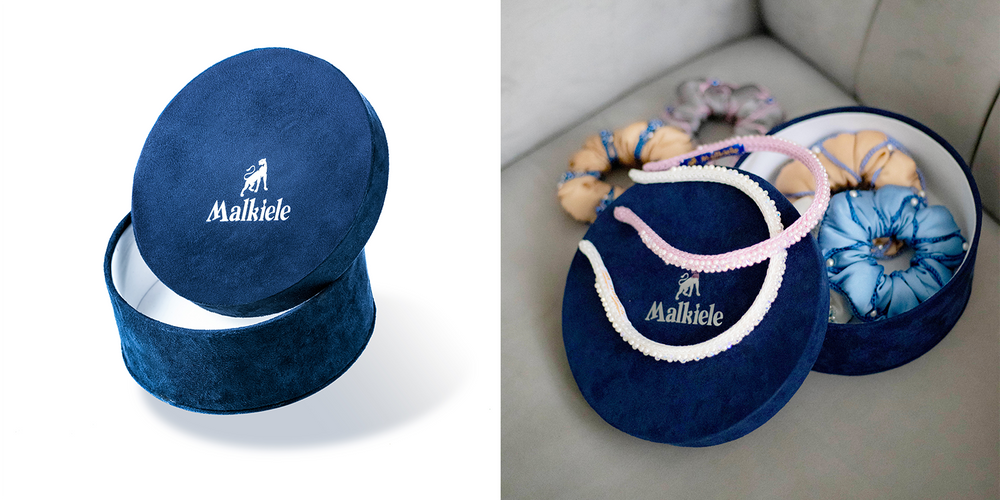 Malkiele size guide for Adorable velvet round boxes, large size, an opened box with silk headbands and scrunchies inside.