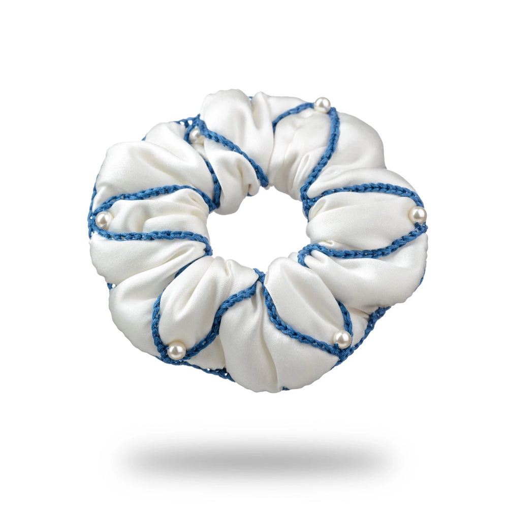 Malkiele designer, white silk scrunchie for woman, embellished with 6 white pearls from Swarovski® and blue silk knit ribbon, premium and sustainable, name Majestic.