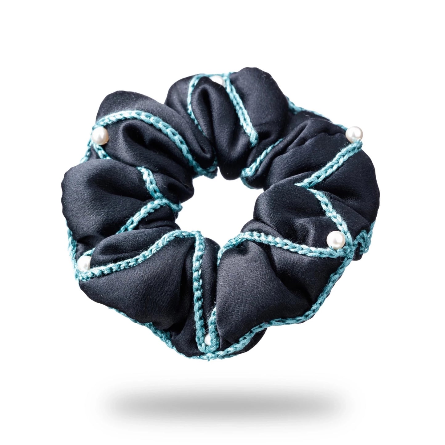 Malkiele designer, black silk scrunchie for woman, embellished with 6 white pearls from Swarovski® and green silk knit ribbon, premium and sustainable, name Majestic.