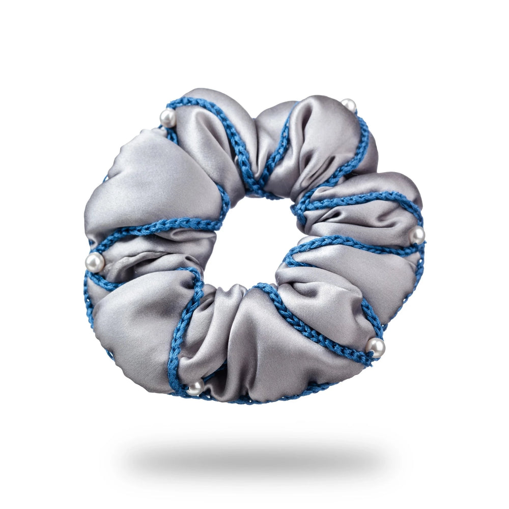 Malkiele designer, grey silk scrunchie for woman, embellished with 6 white pearls from Swarovski® and blue silk knit ribbon, premium and sustainable, name Majestic.