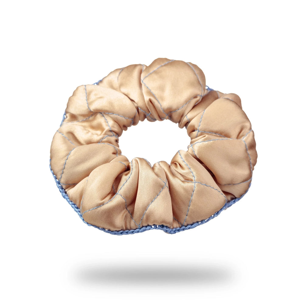 Malkiele designer, beige silk quilted scrunchie for woman, embellished with light blue silk knit ribbon, premium and sustainable, name Morning Passion.