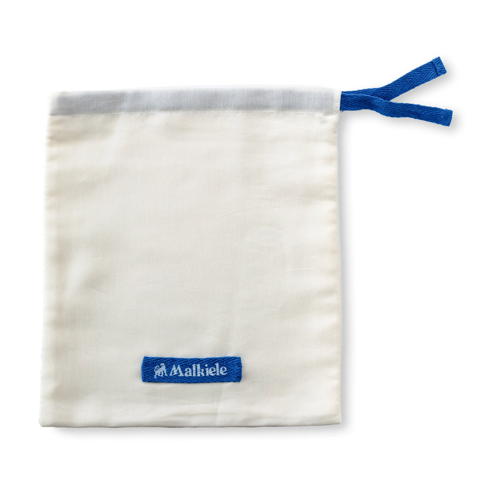 
                  
                    Malkiele designer, white double cotton dust bag, with blue logo and blue ribbon, large size, premium and sustainable, name Preferred.
                  
                